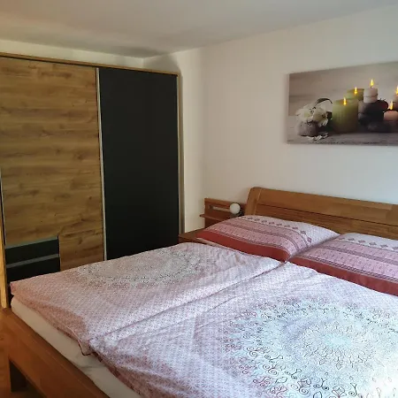 Haus 66 * 上特劳恩